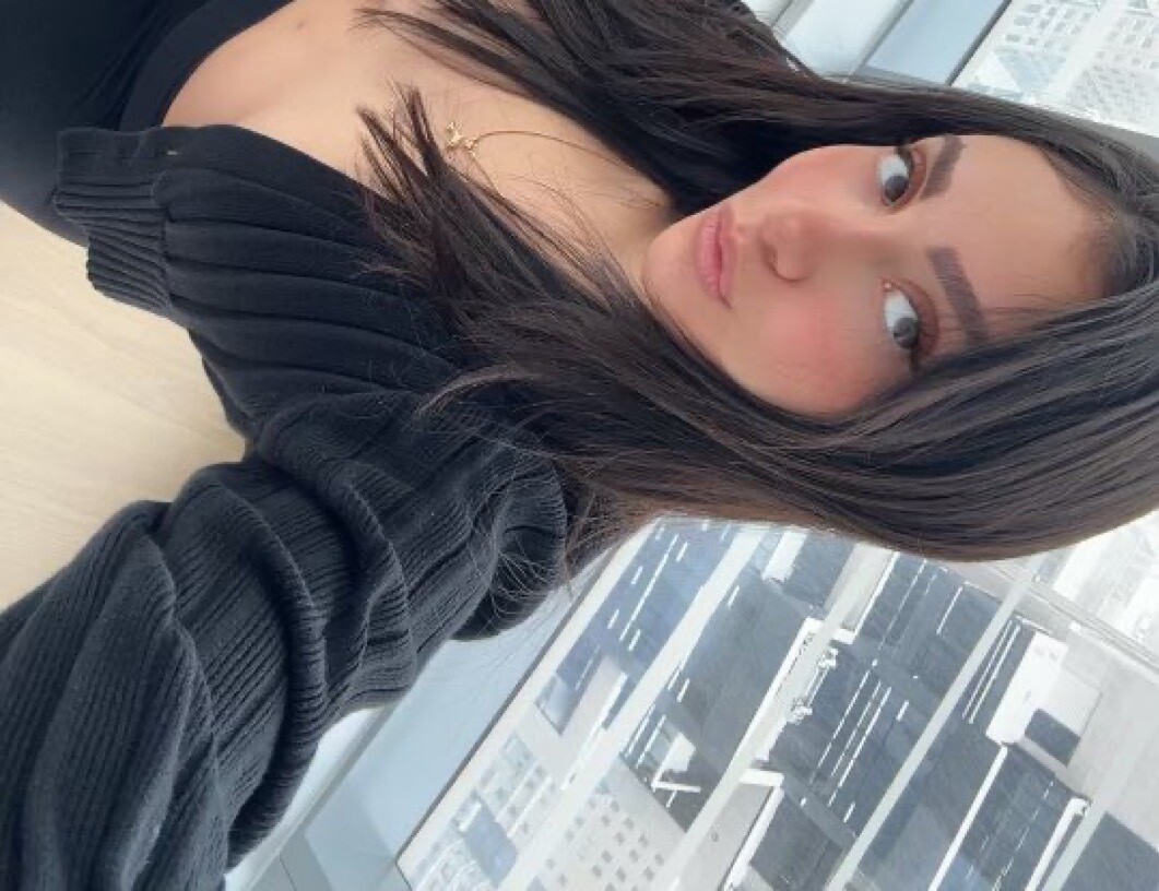 Jenni ema