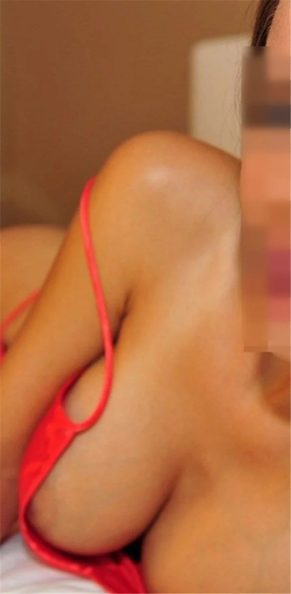 Aarianna Valentina - Tantra Massage