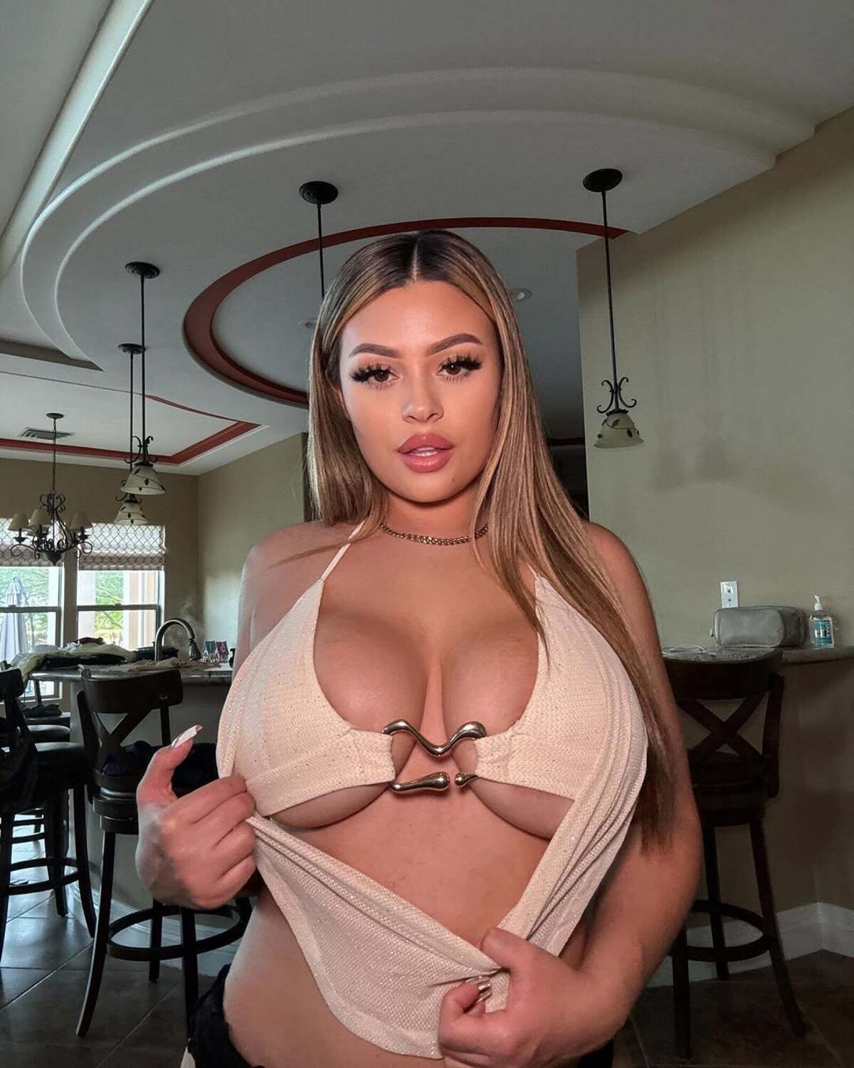 I am Sexy Elisa